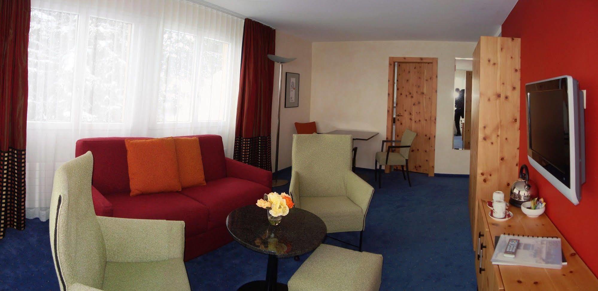 Hotel The Excelsior Ostfluegel Arosa Zewnętrze zdjęcie